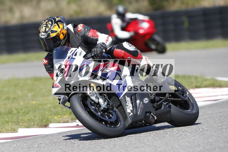 Archiv-2025/48 25.08.2025 Cornu Master School ADR/rot-rouge/32